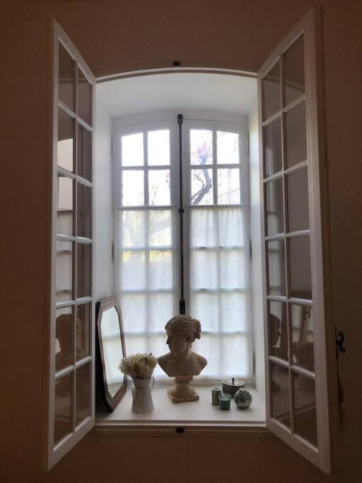 Ulysse, Appartement Spacieux Au Centre Historique D'Uzes En Rez-De-Chaussee Avec Exterieur, Proche Parking Des Marroniers Luaran gambar